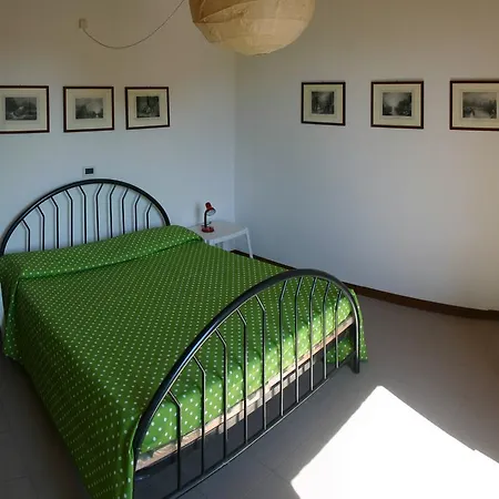 Casaleaurelia Apartman *